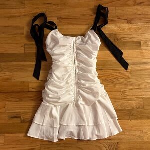 Pretty little thing Dress XS size 0 worn once